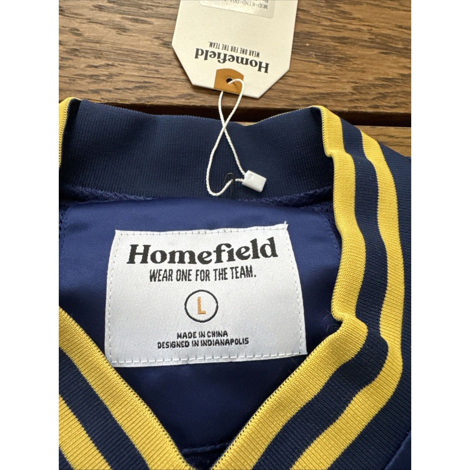 Modelo Cerveza Bomber Pullover Jacket Size L Navy Blue Gold Nwt Homefield Campus — image 8 of 8